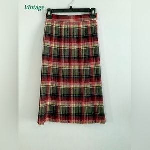 Vintage 60’s Plaid Pleated Wool Skirt